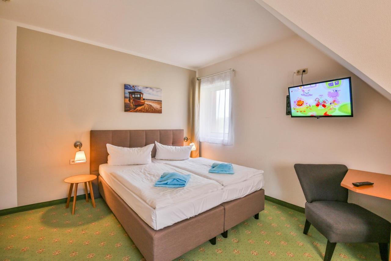 Hotel Und Restaurant "Zur Zwiebel" Peenemunde Exteriér fotografie